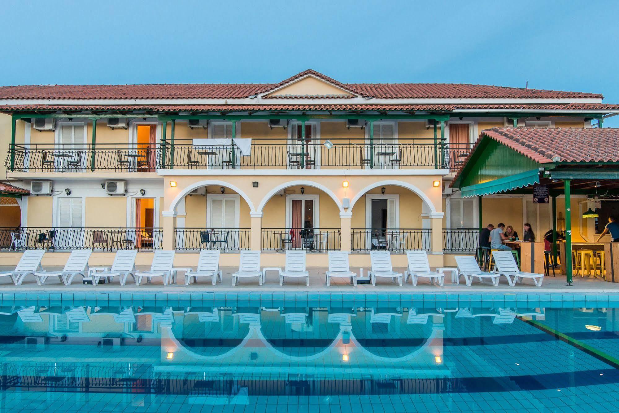 Perkes Hotel Complex (Adults Only) ラガナス エクステリア 写真